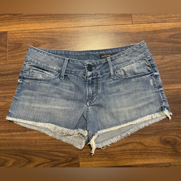 Black Orchid women’s jeans shorts (size 27) - Picture 1 of 5